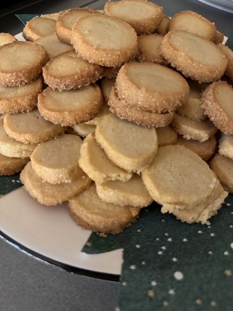 Selbstgebackene Heidesand-Kekse